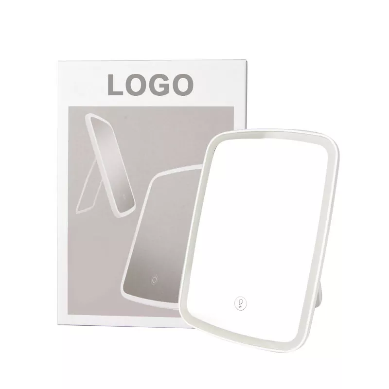 Scáthán Make Up faoi cheannas boird